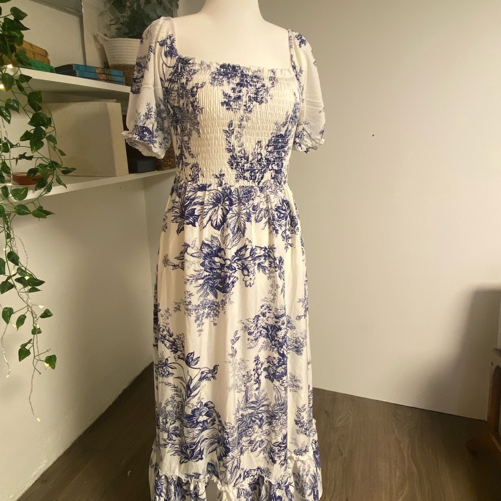 Baltic Born Floral Blue and White Women's Dress NWT